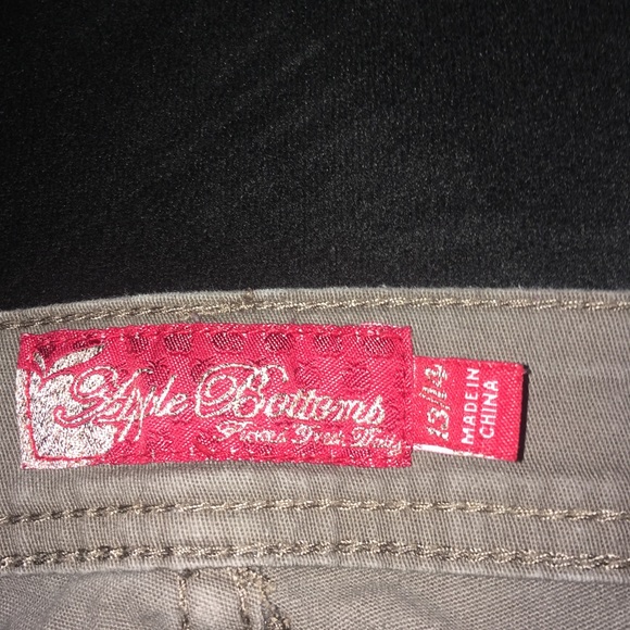 Apple Bottom Classic Cargo 🍏 - Picture 3 of 6